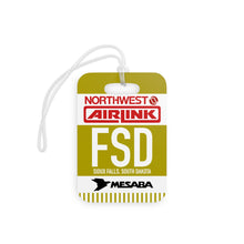 Load image into Gallery viewer, Luggage Tag - 2-sided acrylic - Northwest Airlink / Mesaba Hometown Series - Sioux Falls, South Dakota